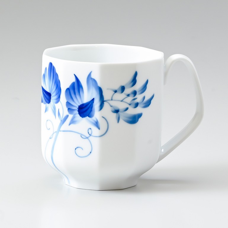ロイヤルコペンハーゲン ブロムスト スイートピー マグカップ 330ml マグ 1025326（2904103） 北欧食器 洋食器 ROYAL COPENHAGEN【スペシャルラッピング660円(別売り)】