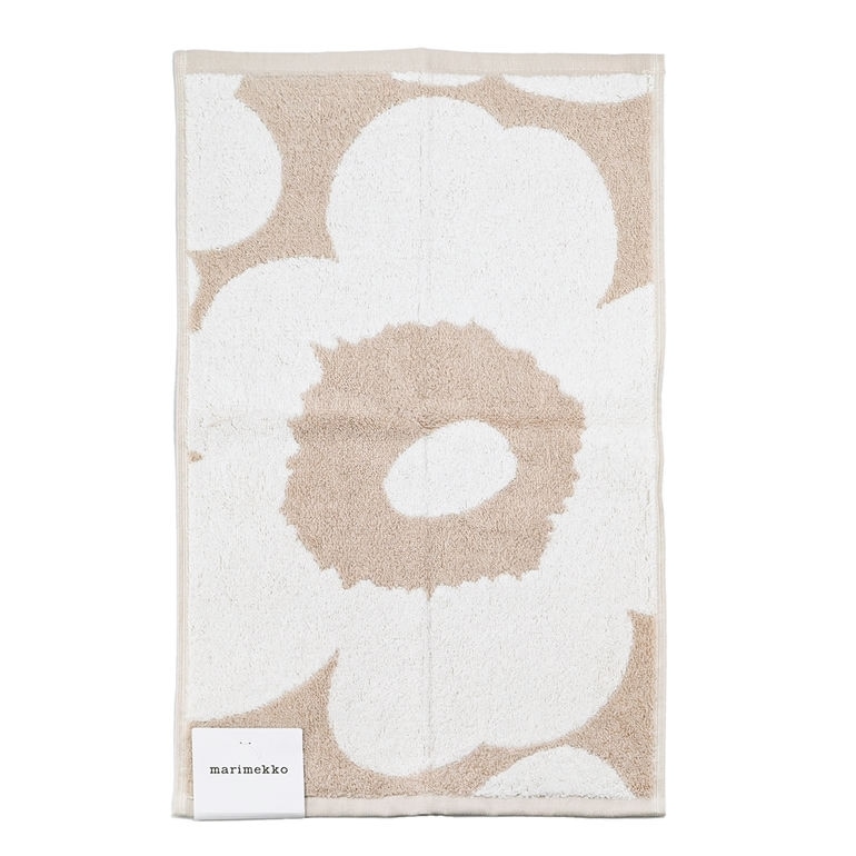 マリメッコ marimekko タオル ゲストタオル フェイスタオル 50×30cm UNIKKO ウニッコ ベージュ×ホワイト 072791-810（070232 810） 名入れ 刺しゅう可有料 北欧雑貨 北欧デザイン  クロネコゆうパケット限定 送料無料<br>【スペシャルラッピング660円(別売り)】