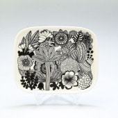 【名入れ可有料】マリメッコ marimekko プレート スクエア 15cm×12cm Siirtolapuutarha シイルトラプータルハ 食器 皿 ホワイト×ブラック 067845 090 北欧