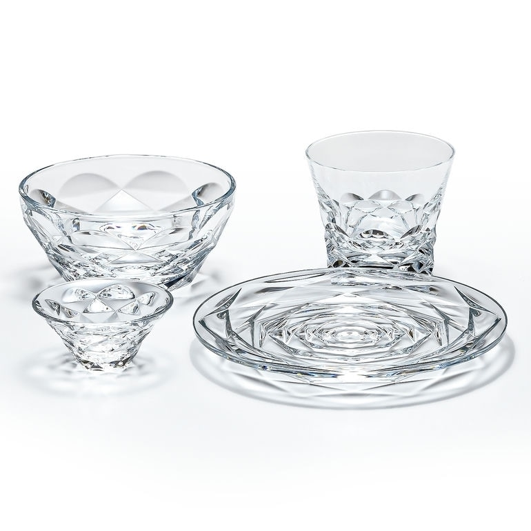 バカラ Baccarat カップ ボウル プレート タンブラー コンチネンタル 4点セット スウィング ブラーヴァ 2814069 【熨斗対応】 洋食器　<br>【スペシャルラッピング1100円(別売り)】