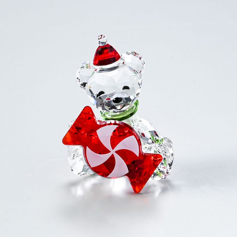 スワロフスキー SWAROVSKI クリスタルフィギュア Krisベア Christmas 2021年度限定生産品 クリスマス 5597045 インテリア オブジェ 置物【スペシャルラッピングB対応(別売り)】