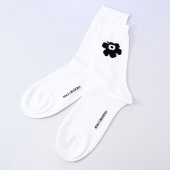 マリメッコ marimekko レディース ソックス 靴下 くつ下 花柄 サッラ ウニッコ SALLA UNIKKO ホワイト×ブラック 全2サイズ 090596 019 北欧雑貨 北欧デザイン クロ
