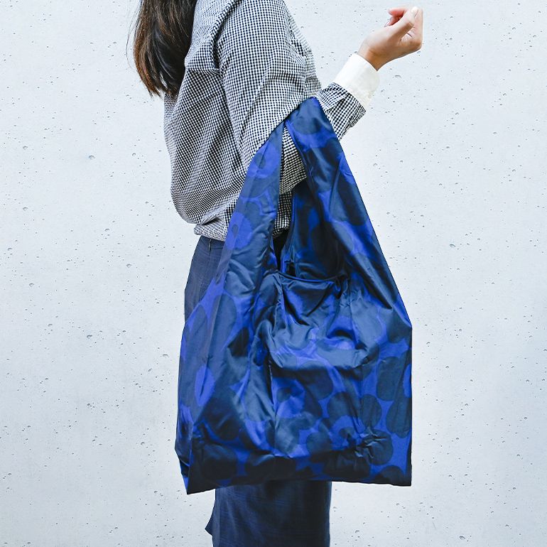 マリメッコ marimekko エコバッグ 買い物袋 スマートバッグ PIENI UNIKKO ピエニウニッコ ブルー×ダークブルー 091152 555 刺しゅう可有料 北欧雑貨 北欧デザイン【スペシャルラッピング660円(別売り)】