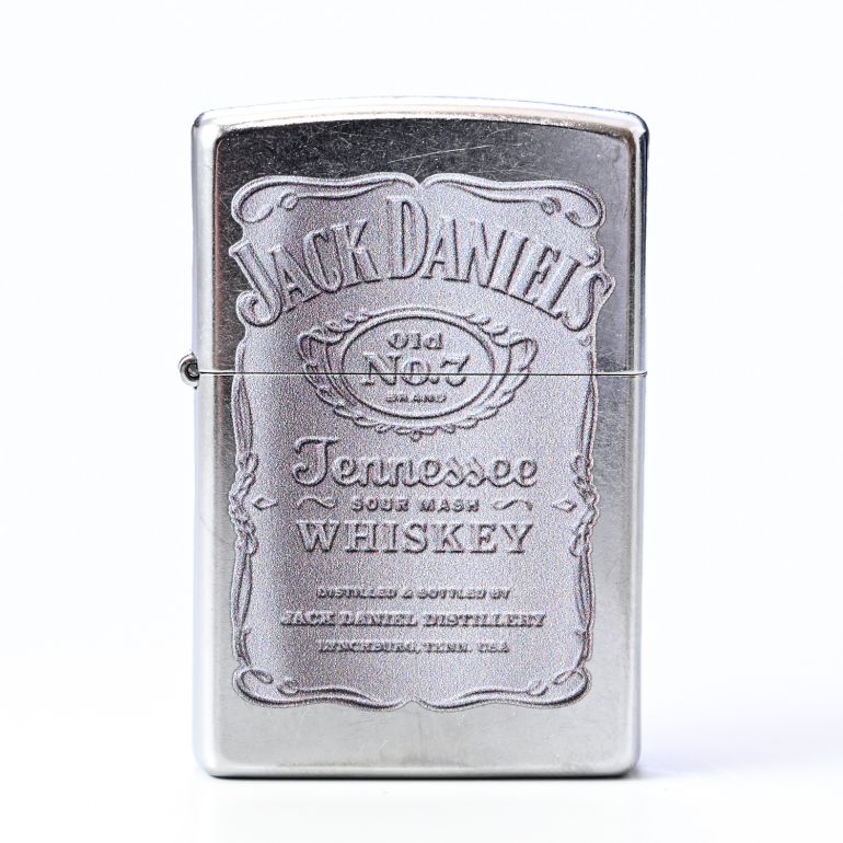 ZIPPO ジッポー ライター ジッポ ジャックダニエル JACK DANIELS Tennessee Whiskey Street Chrome Design シルバー系 48284 名入れ可有料<br>ネコポス限定