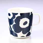 【名入れ可有料】マリメッコ marimekko マグカップ コップ 400ml UNIKKO ウニッコ ダークブルー×ホワイト 072276 150 北欧食器 洋食器【スペシャルラッピング660円(別