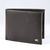 トミーヒルフィガー TOMMY HILFIGER 二つ折り財布 ETON CC FLAP AND COIN カード9枚収納可 メンズ ヨーロッパモデル 高品質 ブラウン AM0AM00652 041 BROWN ウォレット 折財布 折りたたみ 名入れ可有料 【スペシャルラッピングB対応(別売り)】