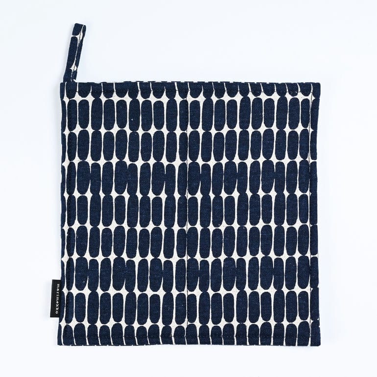 マリメッコ marimekko ポットホルダー 鍋敷き Alku アルク ナチュラル×ダークブルー 72619 072619 850 北欧雑貨 北欧デザイン 母の日 刺しゅう名入れ可（工賃別売り）