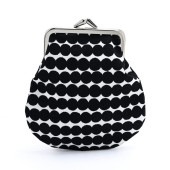 マリメッコ marimekko 小物入れ ポーチ がま口 ピエニ クッカロ ラシィマット ブラック 47828 047828 190 北欧雑貨 北欧デザイン  クロネコゆうパケット限定 送料無料 【ス