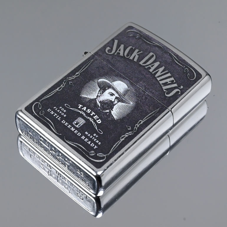ZIPPO ジッポー ライター ジッポ JACK DANIELS ジャックダニエル シルバー 48748 喫煙具 煙草 たばこ ネーム入れ 名前入れ 名入れギフト おしゃれ 名入れ可有料<br>クロネコゆうパケット限定