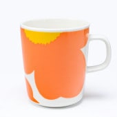 【名入れ可有料】マリメッコ marimekko マグカップ コップ 250ml 60周年記念 Unikko ウニッコ ホワイト オレンジ 73157 073157 122 洋食器 北欧食器 デザイン 