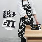 【刺しゅう名入れ可有料】マリメッコ marimekko キッチンセット エプロン ミトン ポットホルダー 鍋敷き Unikko ウニッコ ブラック ホワイト 71709 071709 190 北欧雑貨