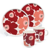 マリメッコ marimekko ペアセット マグカップ 250ml プレート 20cm ウニッコ ダークチェリー サーモンレッド 73702 073702 133 コップ 中皿 北欧 洋食器 北欧デザ