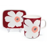 マリメッコ marimekko マグカップ&プレート コップ 250ml 60周年記念 ペア 2個セット Unikko ウニッコ ダークチェリー 73700 073700 139 洋食器 テーブルウェ