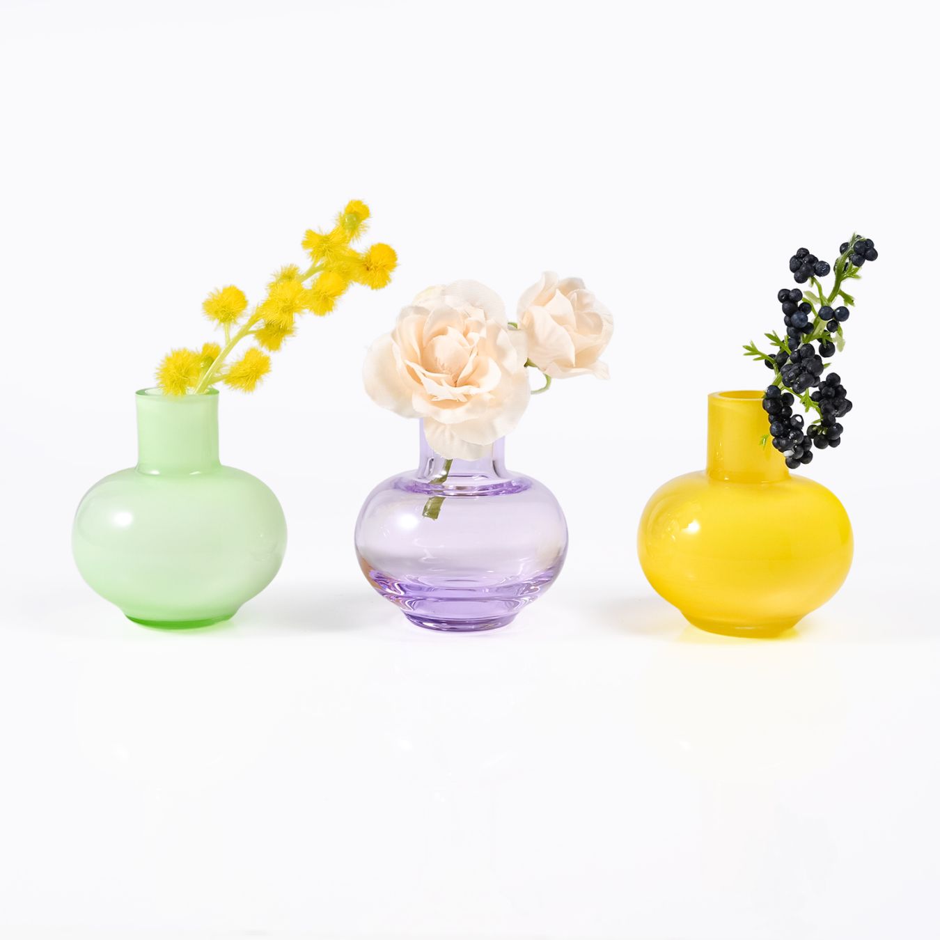 マリメッコ marimekko ベース ミニ 花瓶 3個セット イエロー グリーン アメジスト 74412 074412 123 北欧デザイン オブジェ インテリア<br>【スペシャルラッピング660円(別売り)】