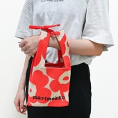 マリメッコ marimekko トートバッグ ハンドバッグ KNITTED MINI TOTE Unikko ウニッコ コーラルレッド 94145 094145 380 北欧雑貨 北欧デザイン|北欧雑