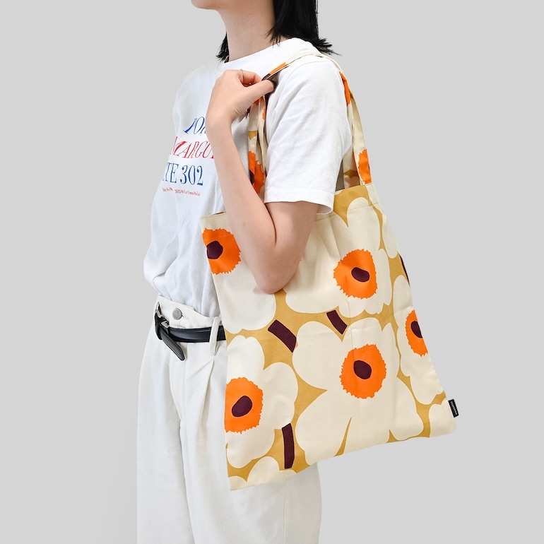 【名入れ可有料】マリメッコ marimekko トートバッグ Pieni Unikko ピエ二 ウニッコ レディース ブラウン 74583 074583 841 北欧 北欧雑貨 北欧デザイン クロネコゆうパケット限定 送料無料<br>【スペシャルラッピング660円(別売り)】