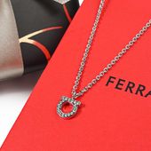 グッチ GUCCI ネックレス ジュエリー ペンダント GGロゴモチーフ