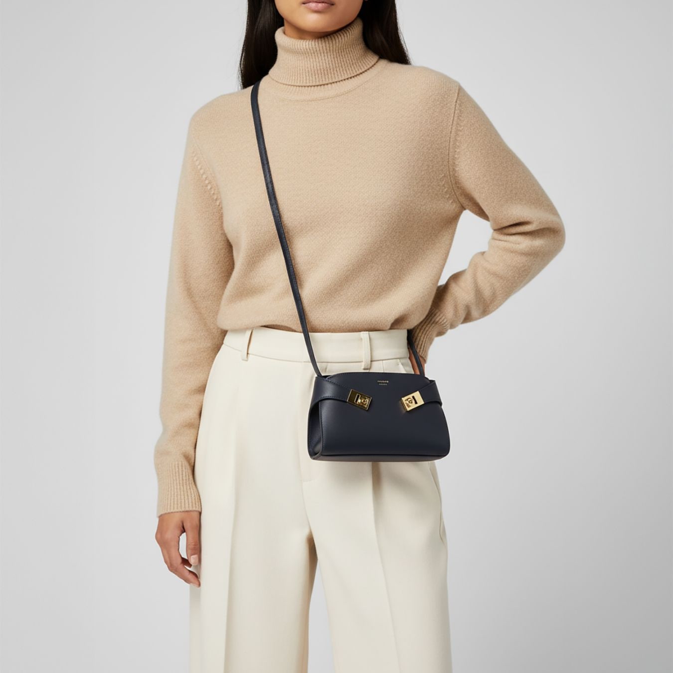 フェラガモ Salvatore Ferragamo サルヴァトーレフェラガモ ショルダー