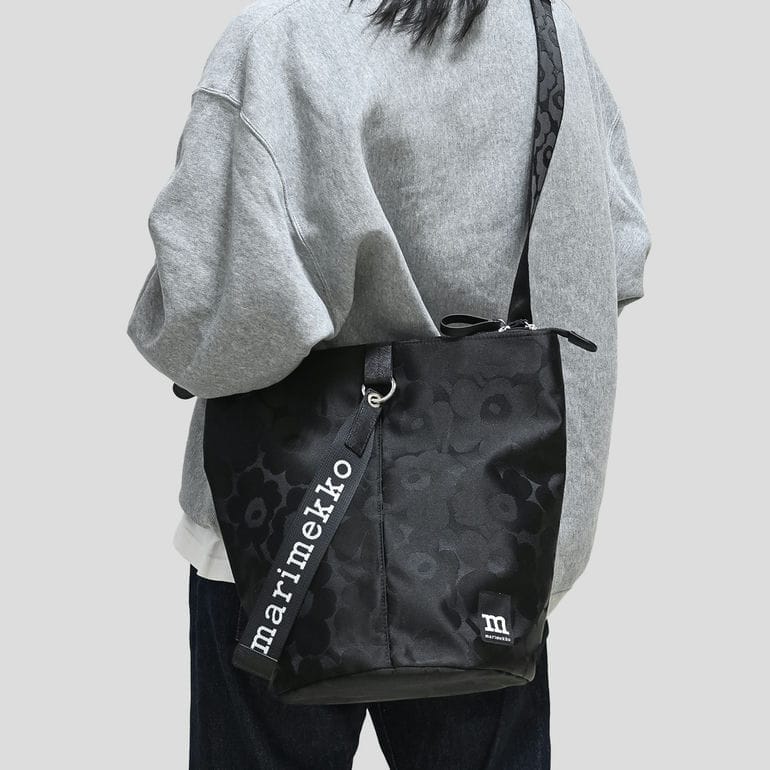 マリメッコ marimekko ショルダーバッグ クロスボディ オール デイ バケット Unikko ウニッコ レディース ブラック 92226 092226 999 北欧雑貨 北欧デザイン