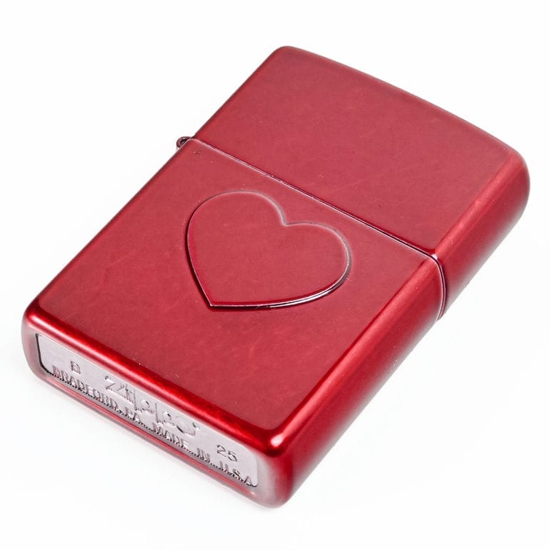 ZIPPO ジッポー ライター ジッポ STAMPED HEART DESIGN スタンプハートデザイン レッド 46588 喫煙具 煙草 たばこ <br>ネコポス限定