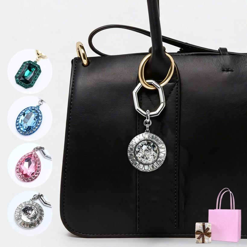 スワロフスキー SWAROVSKI キーリング 全4種 ギフトセット 23種から選べるスペシャルラッピング キーホルダー バッグチャーム【名入れ無料】【スペシャルラッピング付き】【純正紙袋付き】