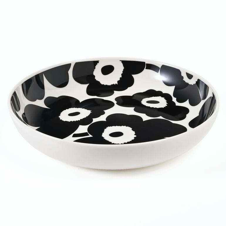 マリメッコ marimekko プレート 20.5cm ウニッコ ホワイト ブラック 75543 075543 190 大皿 洋食器 テーブルウェア 北欧食器 北欧デザイン<br>【スペシャルラッピング660円(別売り)】