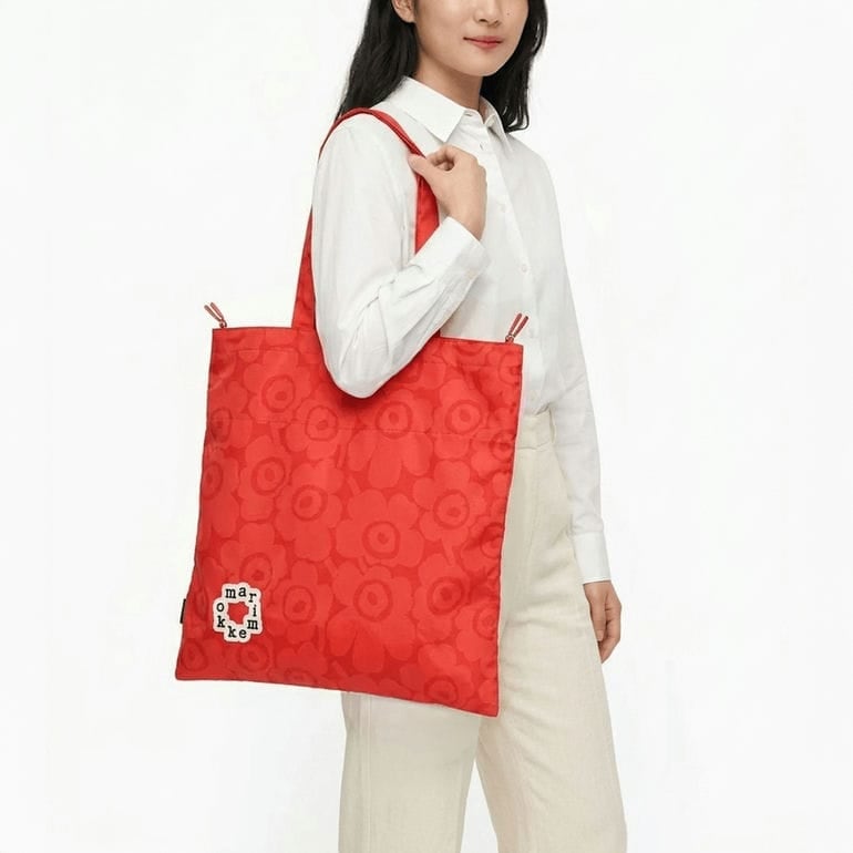 マリメッコ marimekko トートバッグ 買い物袋 ショルダートート Metka メトカ ミニ ウニッコ ダークレッド 95333 095333 330 A4サイズ収納可能 北欧雑貨 北欧デザイン