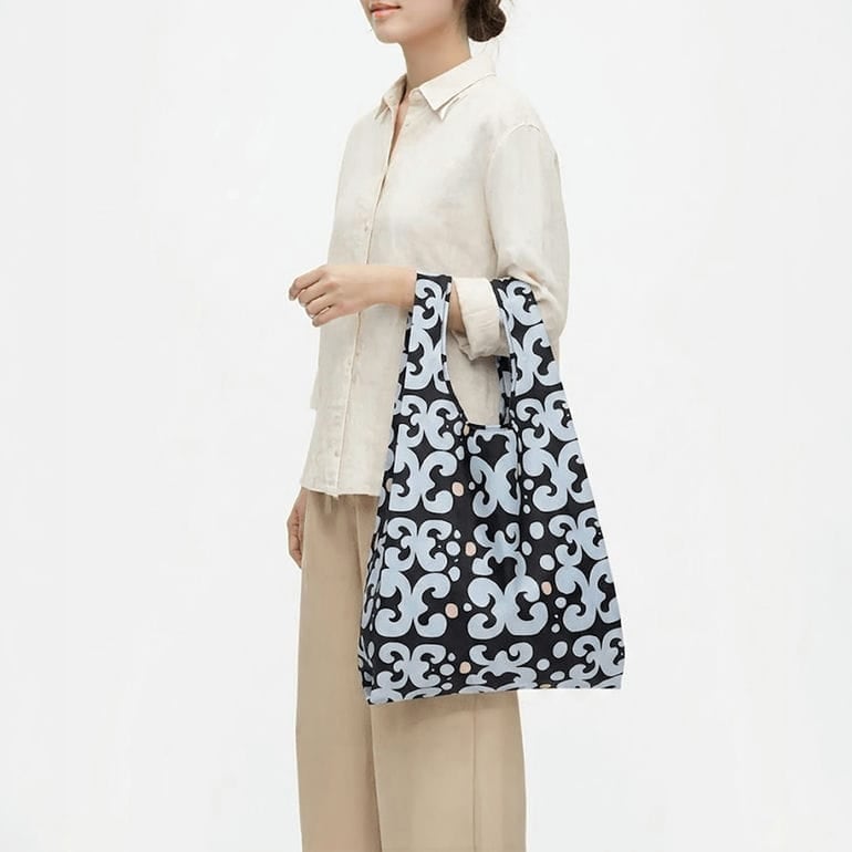 マリメッコ marimekko エコバッグ 買い物袋 スマートバッグ ケイダス ライトブルー ブラック ライトピンク 95268 095268 593 北欧雑貨 北欧デザイン ネコポス限定 送料無料<br>【スペシャルラッピング660円(別売り)】