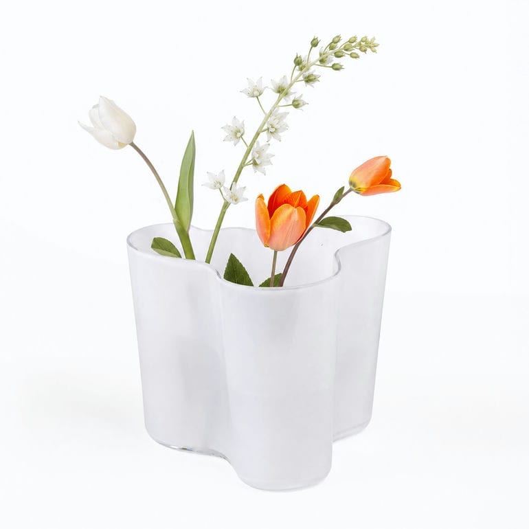イッタラ iittala ベース 花瓶 16cm アルヴァ アアルト ホワイト