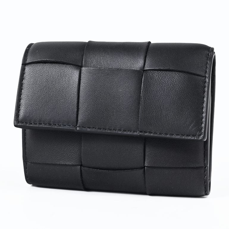 ボッテガヴェネタ BOTTEGA VENETA 三つ折り財布 小銭入れ付き マキシイントレチャート メンズ レディース ブラック 651372 V3UO1 8425(750245)  Made in ITALY レザー<br>【スペシャルラッピング660円(別売り)】