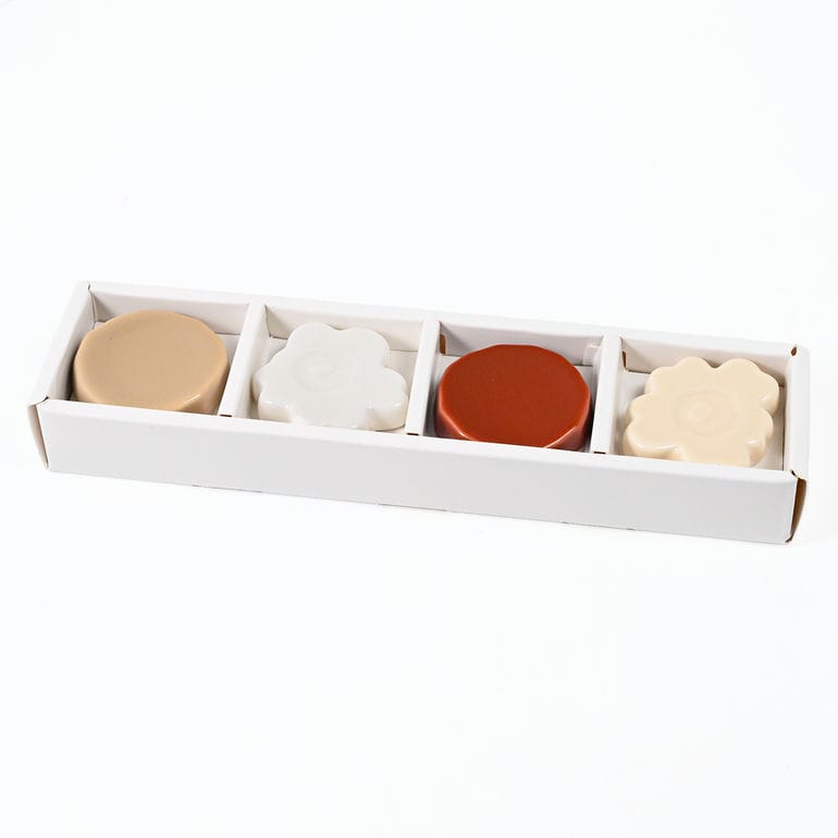 マリメッコ marimekko 箸置き チョップスティック レスト ウニッコ キヴェット 4個セット 76009 076009 881 北欧雑貨 北欧デザイン 洋食器 北欧食器<br> 【スペシャルラッピング660円(別売り)】
