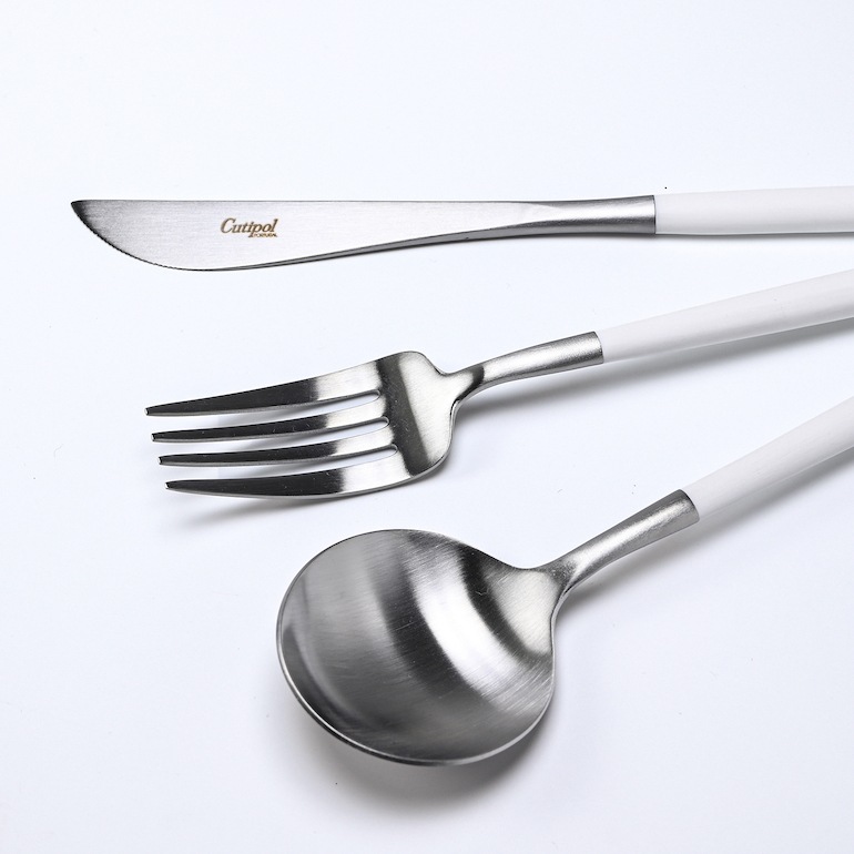 クチポール Cutipol GOA ゴア ブラック ホワイト 6点セット ディナー ナイフ フォーク スプーン 洋食器【名入れ対応】【スペシャルラッピング660円(別売り)】