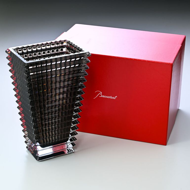 バカラ 名入れ対応 Baccarat ベース 花瓶 アイ EYE スクエア グレー L 30cm 2802306 【熨斗対応】 インテリア オブジェ 置物 洋食器　<br>【スペシャルラッピング1100円(別売り)】