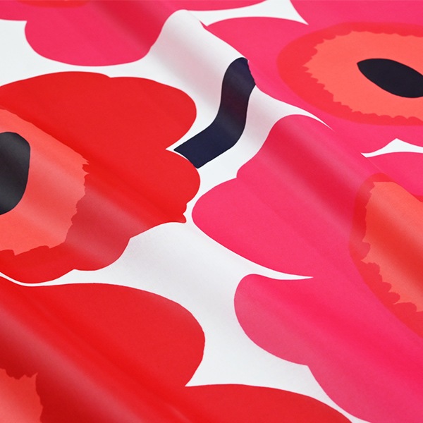 マリメッコ marimekko 生地 切売り 切り売り 50cmから注文可能（10cm単位）ウニッコ Unikko 幅147cm ブランド 布 北欧雑貨 北欧デザイン おしゃれ かわいい ファブリック 手芸 ネコポス限定 送料無料