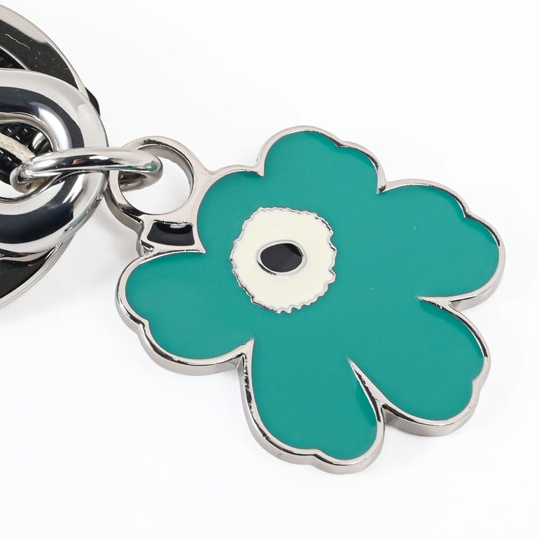 【marimekko】\"PUHALLUS VIHKIRUUSU\"ロゴキーチェーン/turquoise Puhallus Vihkiruusu キーチェーン | Maija Isola | Marimekko