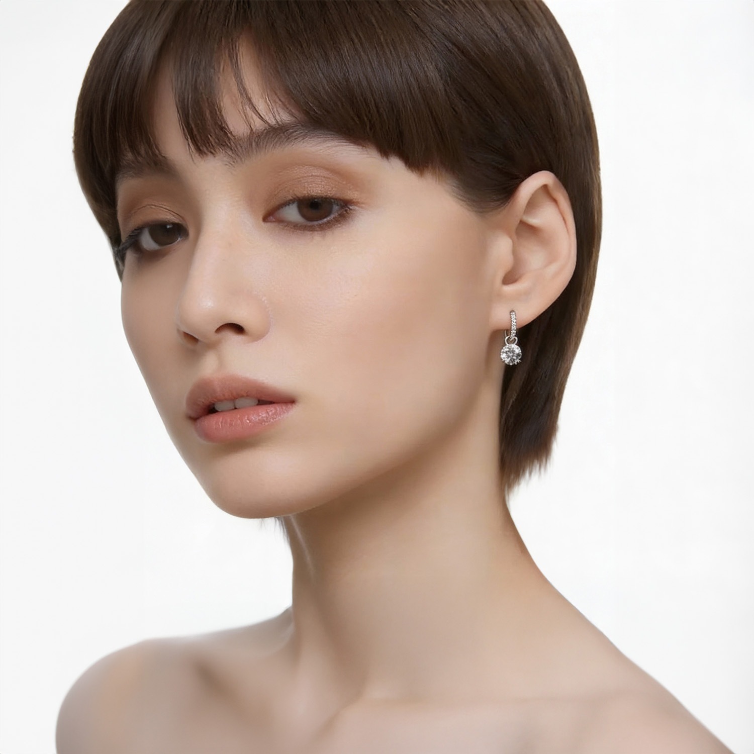 スワロフスキー SWAROVSKI ピアス Stilla ドロップピアス クリア