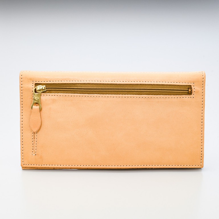 イルビゾンテ IL BISONTE 財布 長財布 カウハイドレザー フラップ ナチュラル ヌメ C0616 P 120 箔押し名入れ可有料 【スペシャルラッピング660円(別売り)】