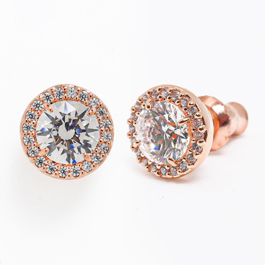 超美品　スワロフスキーピアス　クリスタルローズゴールド 超美品 スワロフスキーピアス クリスタルローズゴールド（ギフトセット