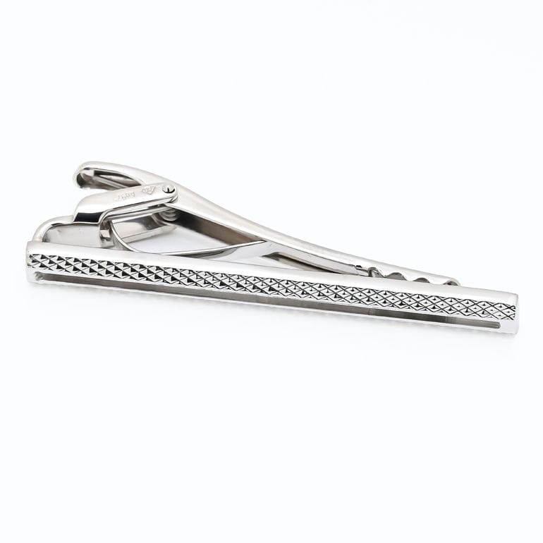 【名入れ可有料】ダンヒル dunhill ネクタイピン タイピン タイバー タイクリップ エンジンターン カットアウト メンズ シルバー DU24FYS8101040 英国 <br>【スペシャルラッピング660円(別売り)】