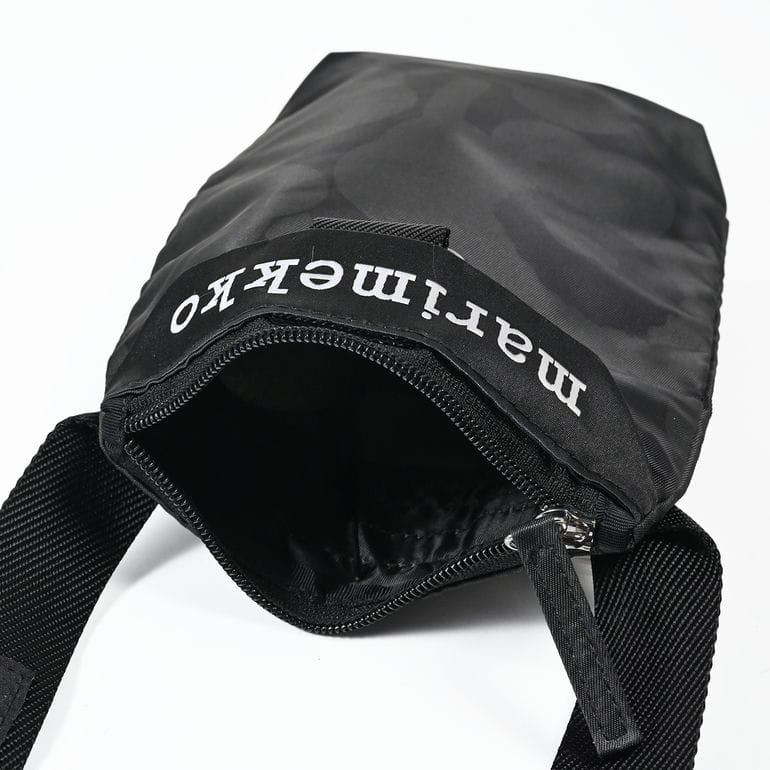 マリメッコ marimekko ショルダーバッグ スマホショルダー NEAT PHONE