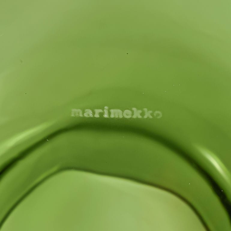 マリメッコ marimekko ベース 花瓶 URNA グラスベース オリーブ グリーン 68522 068522 600 北欧デザイン オブジェ インテリア