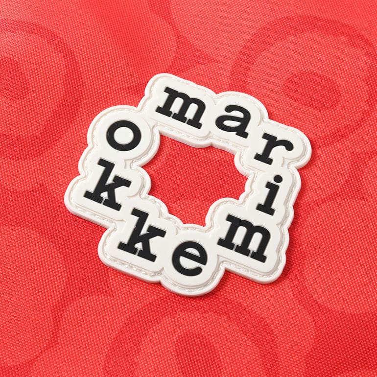 マリメッコ marimekko トートバッグ 買い物袋 ショルダートート Metka メトカ ミニ ウニッコ ダークレッド 95333 095333 330 A4サイズ収納可能 北欧雑貨 北欧デザイン