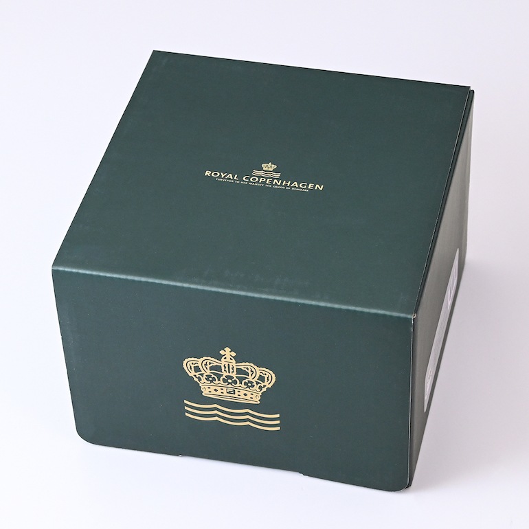 ロイヤルコペンハーゲン ROYAL COPENHAGEN スターフルーテッド ティーカップ&ソーサー ハイハンドル 280ml 2503091 1017438 北欧食器 洋食器 名入れ可有料 カップアンドソーサー 【スペシャルラッピング660円(別売り)】