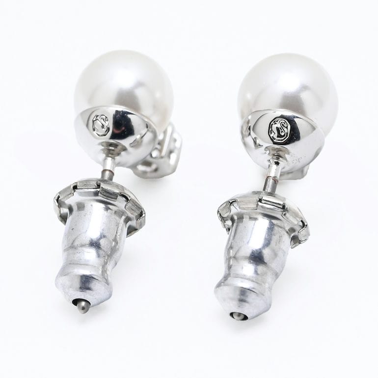 SWAROVSKI｜【公式】【スワロフスキー】Matrix スタッドピアス