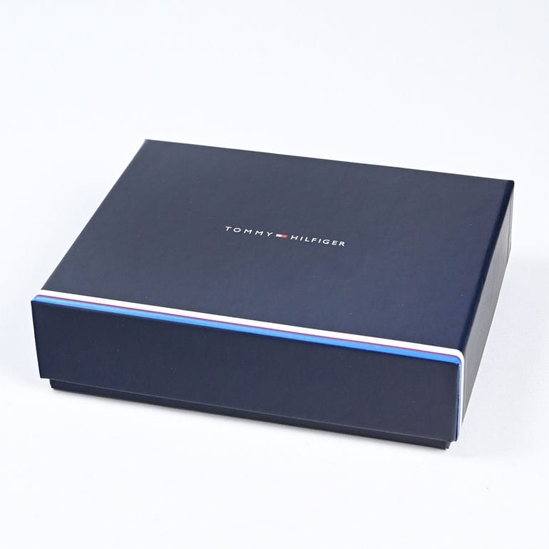 高品質ヨーロッパ輸入モデル トミーヒルフィガー TOMMY HILFIGER 二つ折り財布 CENTRAL CC AND コイン メンズ ブラック AM0AM11589 BDS BLACK ウォレット 折財布 折りたたみ 名入れ可有料