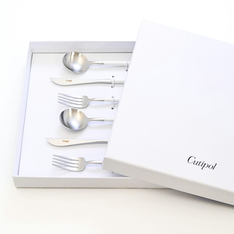 クチポール Cutipol GOA ゴア ホワイト 6点セット デザート ナイフ フォーク スプーン 洋食器【名入れ対応】【スペシャルラッピング660円(別売り)】