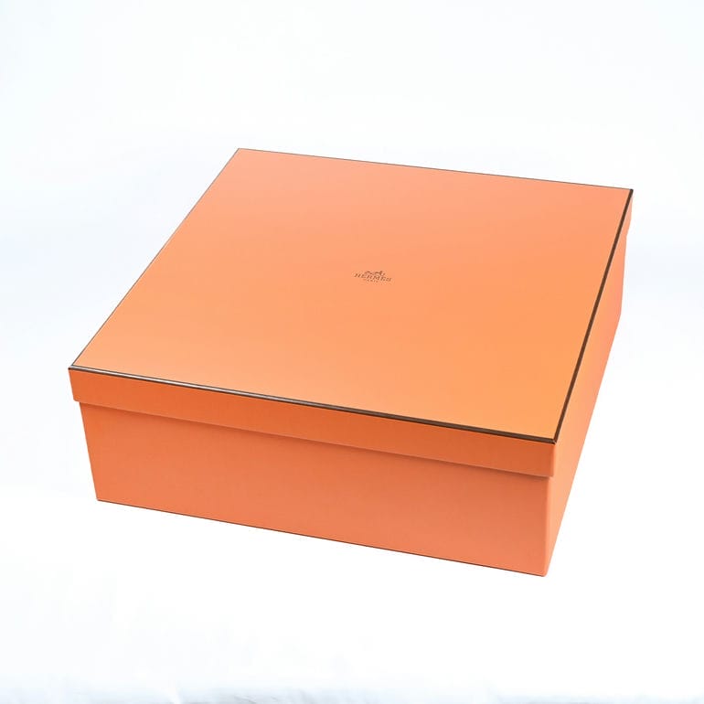 エルメス HERMES ディーププレート ラウンドプラッター ラージ 36.5cm ソレイユ ドゥ エルメス Soleil d'Hermes 046052P 大皿 太陽の輝き ひまわり ヒマワリ 向日葵 洋食器 名入れ可有料  【スペシャルラッピング1100円(別売り)】