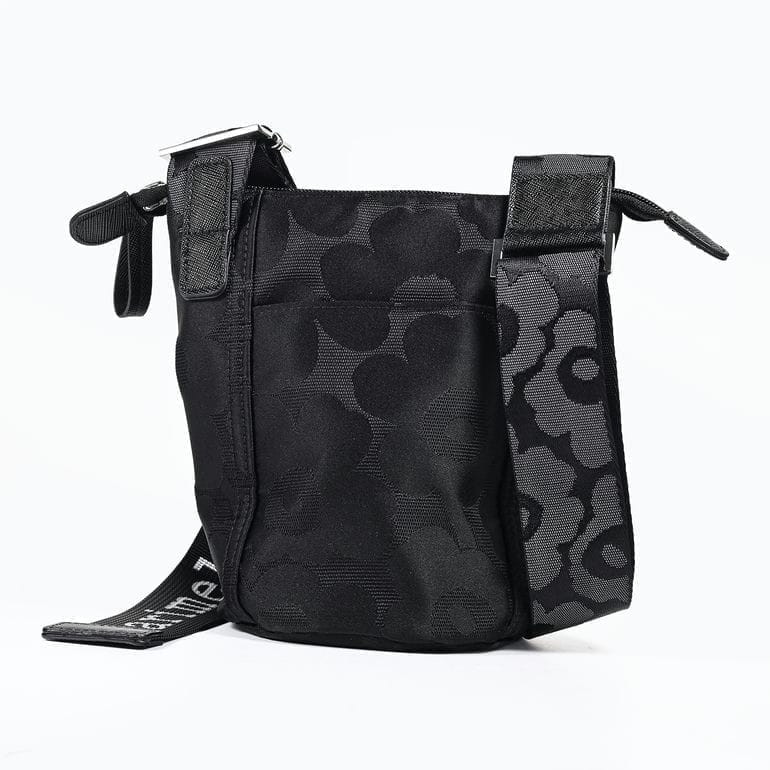 マリメッコ marimekko ショルダーバッグ ESSENTIAL BUCKET Unikko エッセンシャル バケット ウニッコ レディース ブラック 92228 092228 999 北欧雑貨 北欧デザイン