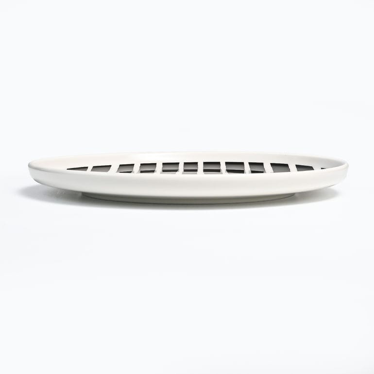 【名入れ可有料】マリメッコ marimekko プレート 20cm ピッコロ LAUTANEN ブラック 73579 073579 190 大皿 洋食器 テーブルウェア 北欧食器 北欧デザイン【スペシャルラッピング660円(別売り)】