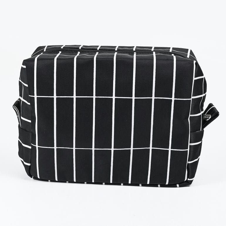 マリメッコ marimekko 小物入れ コスメポーチ 化粧ポーチ 旅行ポーチ ペンケース ピエ二 ティイリスキヴィ ブラック 70895 070895 910 北欧雑貨 北欧デザイン ネコポス限定 送料無料<br>【スペシャルラッピング660円(別売り)】